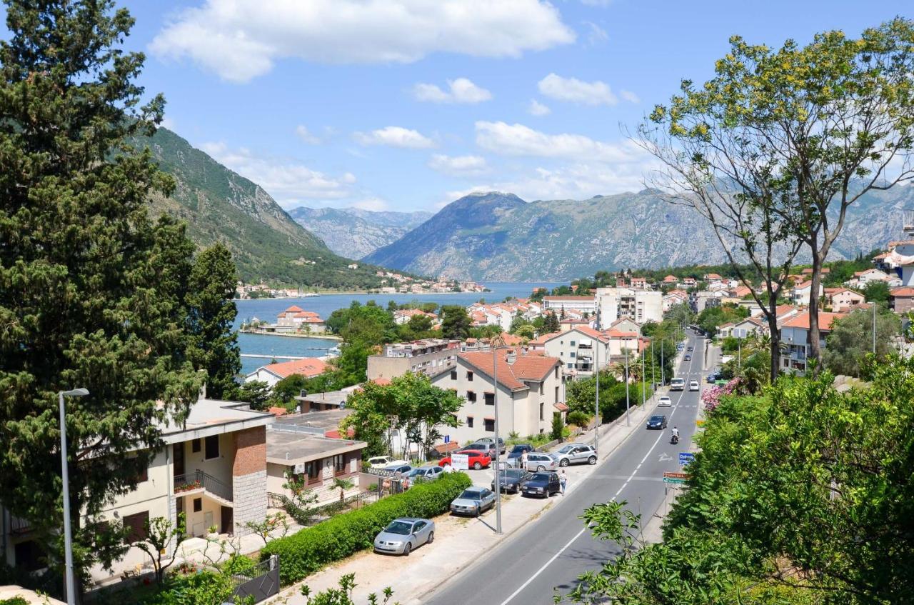 Bay View Apartments Kotor Buitenkant foto