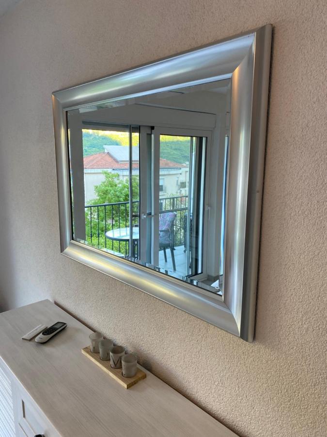 Bay View Apartments Kotor Buitenkant foto
